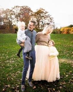 How lucky am I that a random guy I met at a fraternity party over 15 years ago would not only introduce me to his best friend (my future husband) but also wind up having the coolest family I get to be a part of too. So grateful for friends that are raising some of the funniest, bravest and kindest little humans. 

Forever cheering you on, even when it involved distracting kids from thinking a fish on the beach is a future science experiment.

#rochesterfamilyphotographer #rochesterfamilyphotography #familyphotos